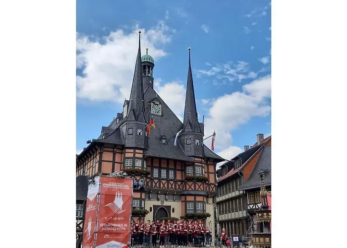 Angela Koenig Apartment *